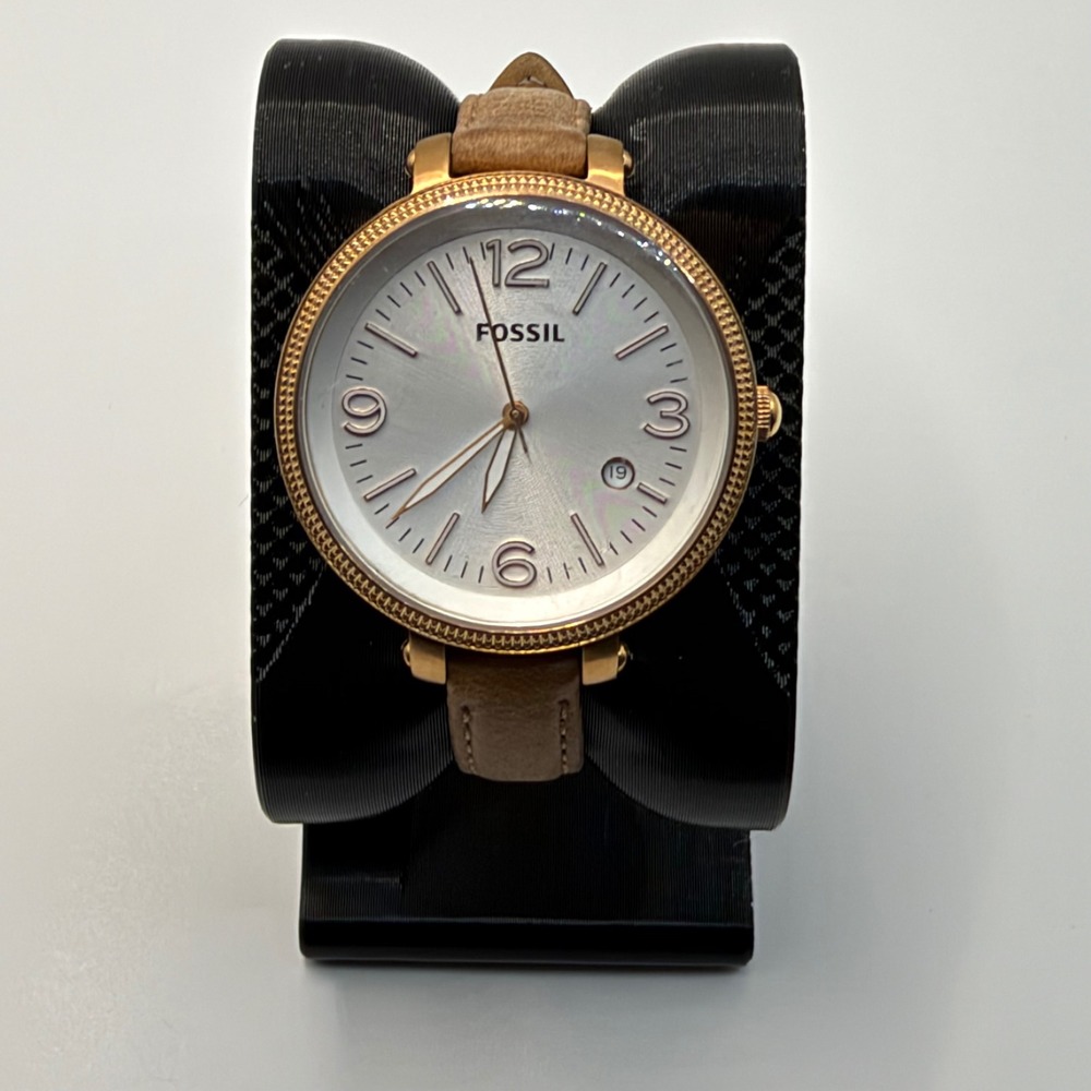 Fossil Virginia Quartz Watch Womens OS Brown Leather Gold Tone ES3133 Casual